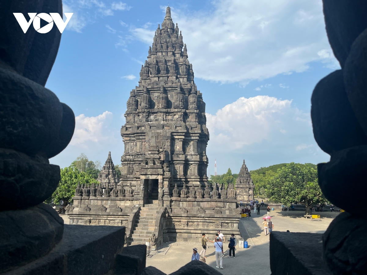 Indonesia kỳ vọng đưa Borobudur thành điểm du lịch tâm linh đẳng cấp thế giới - Ảnh 2.